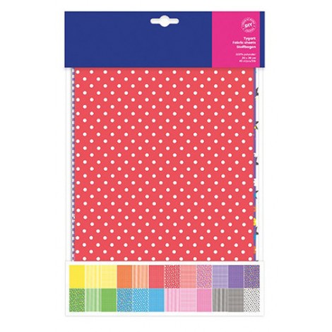 Assortimento di pezze in tessuto. Indicati per lavori di scrapbooking