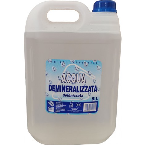 Acqua depurata e demineralizzata, ideale per batterie d`auto, radiatori,impianto lavatrici, ferri a vapore